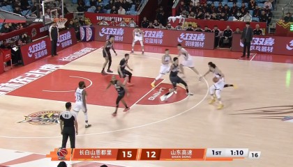 星空体育官方网站-半场战报|手感冰冷！山东30：37落后吉林，无一人得分上双