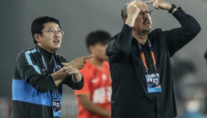 星空体育平台-向现实妥协？贝帅执教成绩零突破 青春风暴未成功