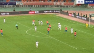 星空体育官方网站-泰山打破僵局！谢文能头球回做，卡扎伊什维利凌空侧勾破门！