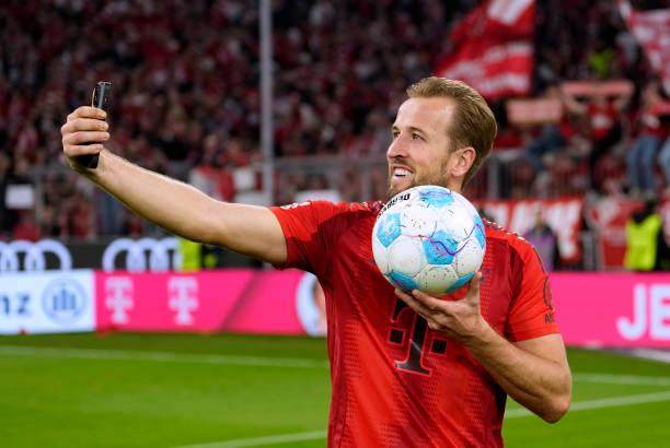 1729394319478089670.jpg 2179621710-612x612.jpg